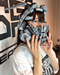 Between cyberpunk, cosplay and DIY, here are the impressive creations of the Japanese Hiroto Ikeuchi, who handcrafts wearable functional futuristic objects and accessories (2018-12-09)