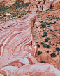 Photo by Alexander Cho  조아름  in Valley of Fire State Park.