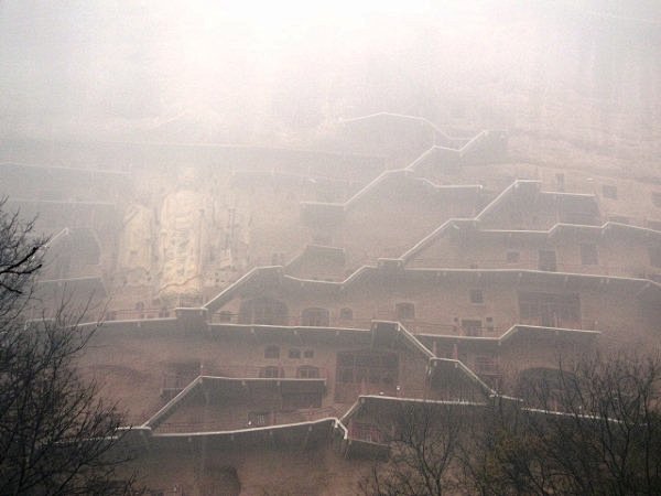 甘肃天水麦积山石窟