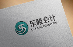 一口半盐汽水采集到logo设计