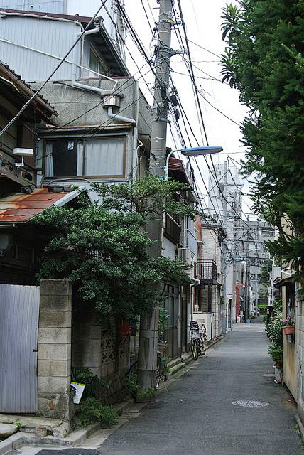 Alley in Bunkyo ward...