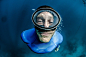 08599_蓝色潜水服户外运动潜水海洋深邃探索奥秘人物素材设计.jpg