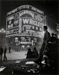 Piccadilly, London, Photo by Hannes Kilian, 1955 ​​​​