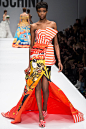 Moschino - Fall 2014 Ready-to-Wear Collection