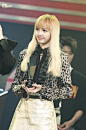 【高清】161118 #BLACKPINK# #LISA# 2016 Asia Artist Awards饭拍LISA高清4P CR:SUN FLOWER