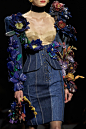 00085-schiaparelli-fall-2022-couture-details-credit-gorunway.jpg (1280×1920)
