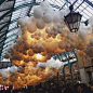 法国艺术家 Charles petillion 在伦敦心脏位置的科芬园用10万个气球组建成一朵气球云，起名为<心跳>（最后一张为GIF图）