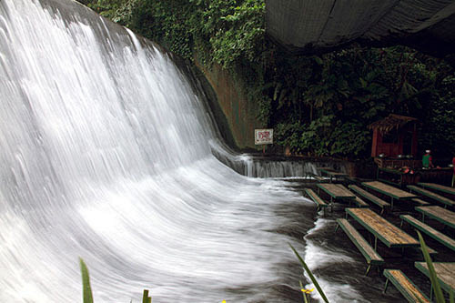 Waterfall,菲律宾
 
　　能有...