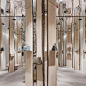 Valextra携手日本知名建筑大师隈研吾，以天马行空的想象力和鲜明的建筑个性，打造全新米兰旗舰店