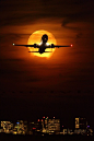 737 taking off from EHAM Schiphol at moonrise. | •¥ In the Sky, By ...