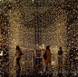 日本Light is time艺术展6.5万个手表零件打造光影艺术