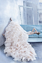 Lazaro 2014 秋冬婚纱系列——属于新娘们的迷幻梦境