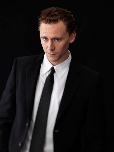 汤姆·希德勒斯顿 Tom Hiddles...