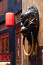 中国元素,门,门环,动物头,户外_gic5472537_创意图片_Getty Images China