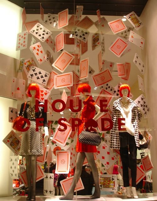 Kate Spade Window Di...