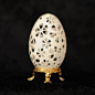 艺术家Briain Baity用简单一枚蛋壳创作出来的艺术品，逆天的技术