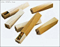 PAPER MESSAGE竹尾 
是日本著名造纸厂商“竹尾”为介绍新型纸张：PULPER而制作的包装盒。根据PULPER像手工抄纸那样具有自然凹凸的肌理特点，包装也模仿木制拐杖那样，设计成自然物体微微扭曲的形态，结构新颖别致，用手一捏包装盒的抽屉就会自动打开，并显示其中的商品。

