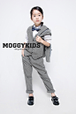 MOGGYKIDS全新推出#反串小绅士主题 #小绅士，女生可以反串！已经说好几遍啦 不比男生效果差哦~设计师利用英伦绅士风来反衬出女生该有的英气与品格， 复古不失格调！[酷][酷][酷]客服微信：MOGGYKIDS ​​​​