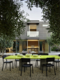 圣莫尼卡现代庭院式住宅 | 隐藏在繁华都市街区的私人绿洲 / Walker Warner Architects + Stone Interiors – mooool木藕设计网
