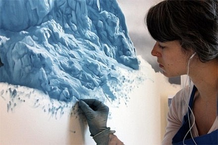 画冰山的女孩Zaria Forman。