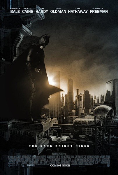 蝙蝠侠：黑暗骑士崛起 海报