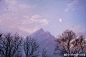 今日份“紫霞仙子”
一组来自挪威北部的摄影图
大概就是传说中的“挪威的森林”吧
壁纸 摄影 ​​​​