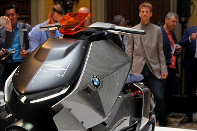 BMW motorrad concept...