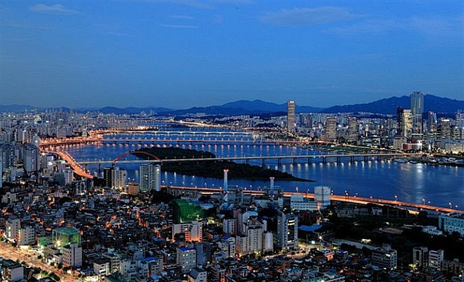 首尔是一座美丽的城，夜有着不一样的风情！