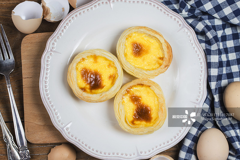 揭秘蛋挞小镇加盟费：10万起步的甜蜜财富密码！