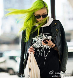 ManicPanic中国采集到渐变彩虹头发