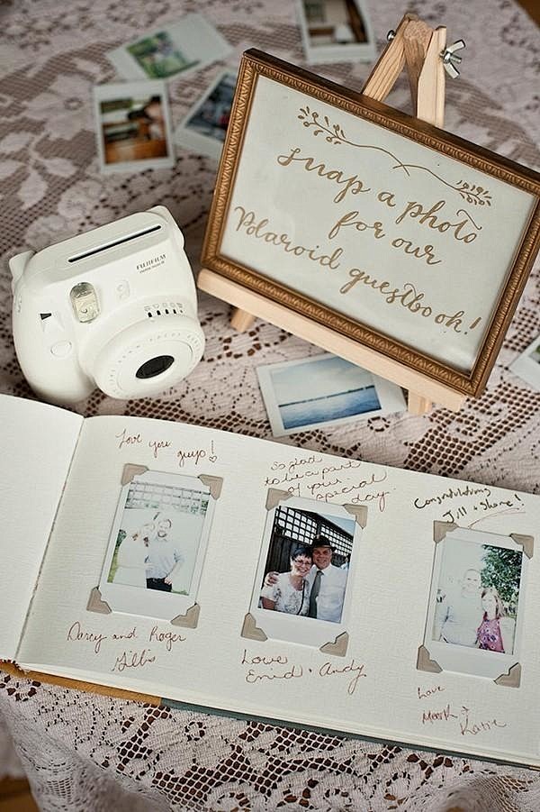 Polaroid wedding gue...