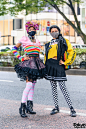 #原宿街拍# Colorful Harajuku Street Styles w/ House of Aris Mask, Fingerless Gloves, Bodyline, Polaroid Jacket, Killstar & Adidas Sneakers O网页链接 ​​​​