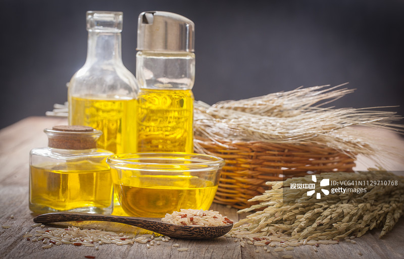 40f615e9d2abde13615b1323938c584a686fb0f8211f0-F7Isqp