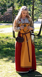 了维京时代北欧贵族阶层的女性装束