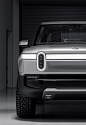 Rivian-R1T-Urban-08.jpg (742×1080)