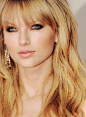 Taylor Swift（泰勒·斯威夫特）