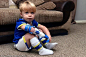 英国2岁小男孩安装3D打印“新手臂” _科技_腾讯网