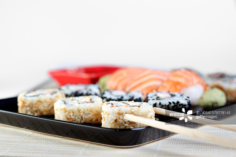 423a76a3178bde489206c52fc10f00079d9c27c7156ff-k7CYHj