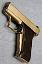 HK P7M10 pistol in Gold