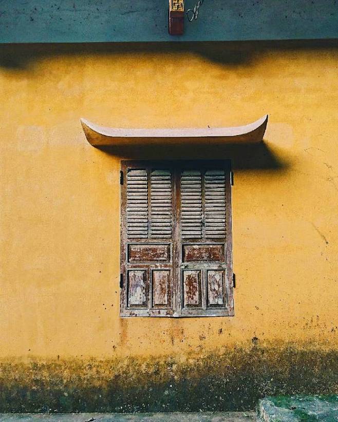 Yellow House in Viet...