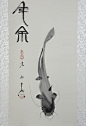 【器世界】名家字画#国画 禅意画鱼#品相： 十品(完美品)尺寸(最长边): 二尺 字画性质属性：原稿 作者简介：孙进 1977年6月出生于黑龙江齐齐哈尔。2001年毕业于清华大学美术学院。致力于传统与创新的探索，用笔墨传达内心的感受。其作品在业内界受极高赞誉。