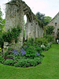 Ruins at Sudeley Castle, Winchcomb, England.