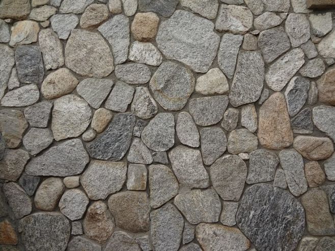 stone wall: 