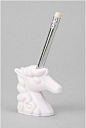 Unicorn Pencil 独角兽的卷笔刀套件，买来是小马驹，插进铅笔就是独角兽。美国 Urban Outfitters 代购。 售价:95元