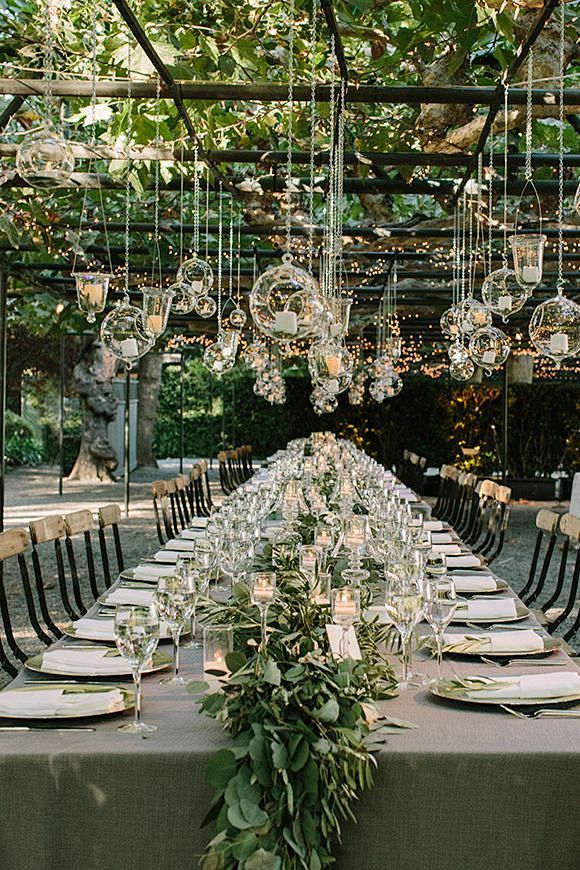 悬吊式桌花设计，让你享受婚宴餐桌上的极致...