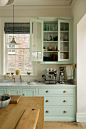 deVol bespoke traditional English kitchen, York, England.