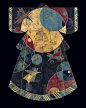 美国美女艺术家的东方戏服幻想丨令人惊讶之处，这些礼服竟然是陶瓷制品！