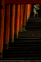 Hidemi Katayama在 500px 上的照片On the stone stairway of the approach to a shrine