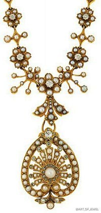 1890年代的半珍珠、钻石项链