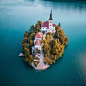 斯洛文尼亚布莱德湖，遗世独立的美好。 ​#风光摄影#